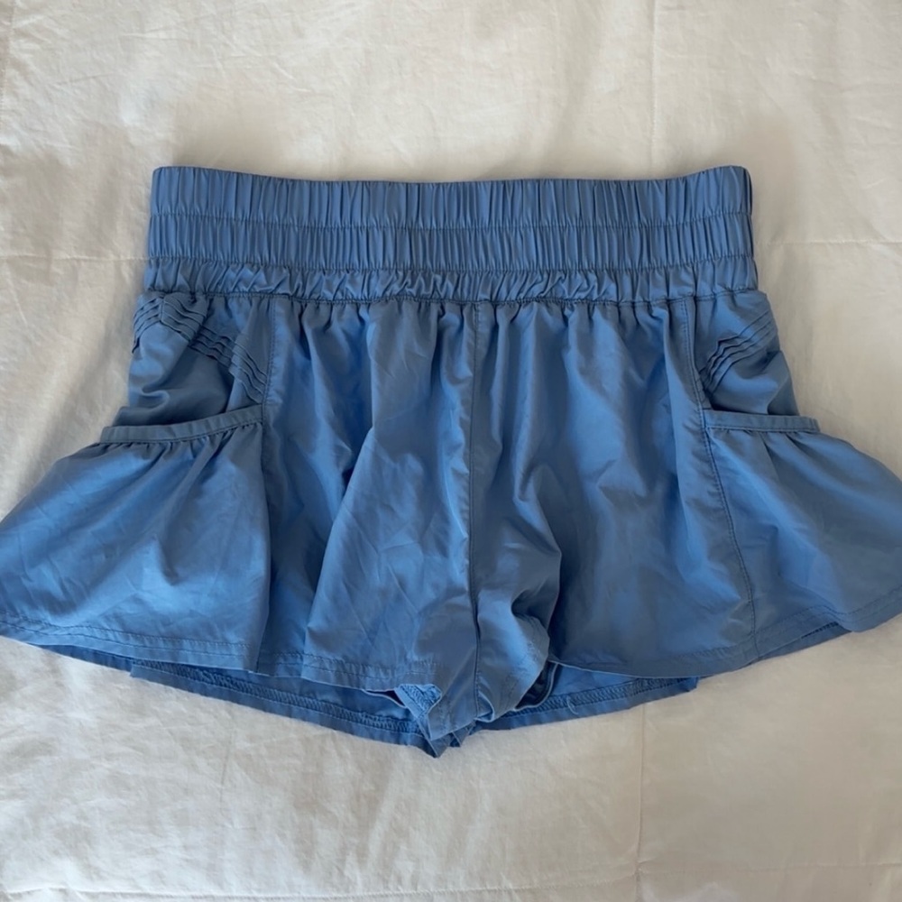 Get your flirt on shorts FP movement